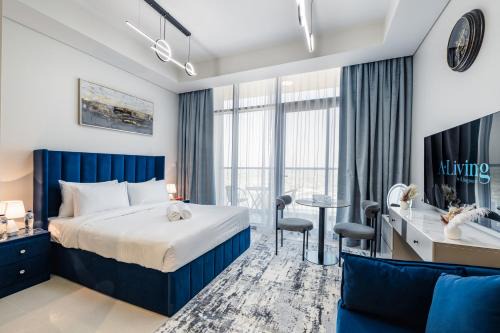 Sheikh Zayed Road Apartment | Elegant Studio Apartment with Canal Views in Aykon City