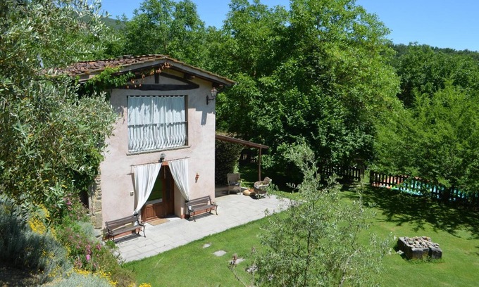 Terranuova Bracciolini Bed & Breakfast | Discover A'Loro B&B: Family-Friendly with Delicious Breakfast