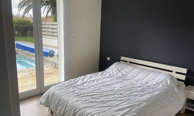 Urcuit House | Family-Friendly Seasonal Rental for 5-6 Guests