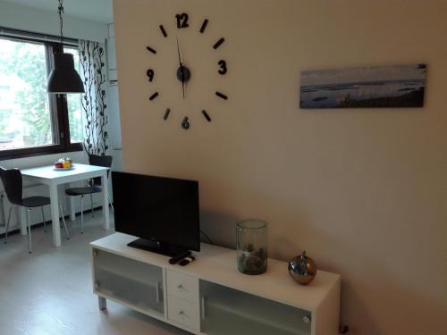 Vaasa Apartment | Cozy One-Room Apartment Steps from City Centre - Rated 10/10