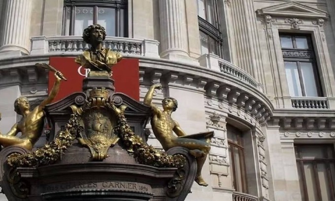 Chaussee-d'Antin Apartment | Elegant Retreat Steps from the Opera & La Madeleine
