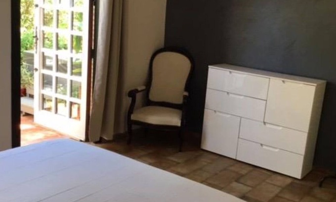 Palmeraie House | Relax in a Family-Friendly Haven with Pool and Kitchen