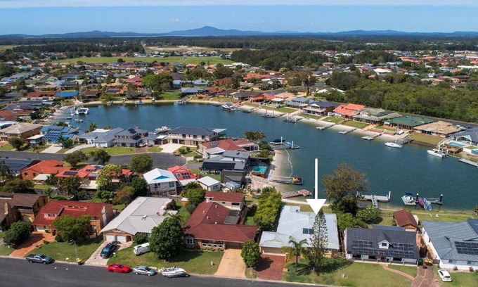 Yamba House | Family-Friendly Retreat at A Mariners Cove Yamba