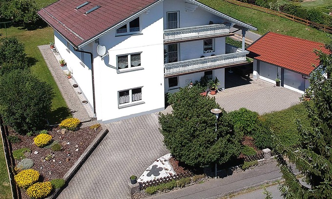 Drachselsried Apartment | Cozy Ocean View Retreat with Pool and Breakfast Included