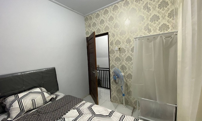 Mengwi House | Cozy Small House with Spa and Pet-Friendly Amenities