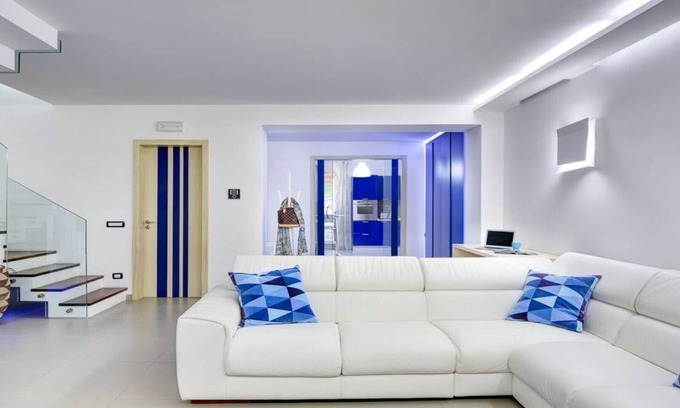 Nerano House | Stylish 2-Bedroom Apartment with Ocean View & Spa Access