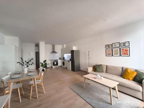 Godella Apartment | A nice family apt with terrace