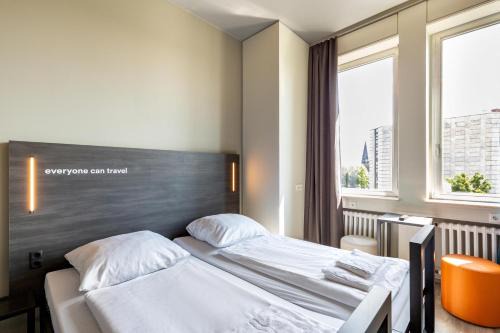 Aachen Hotel | Discover a&o Aachen Hauptbahnhof: Family-Friendly Retreat