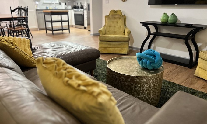 Indianapolis House | Fantastic 4BR Retreat with Great Room & Pet-Friendly Perks