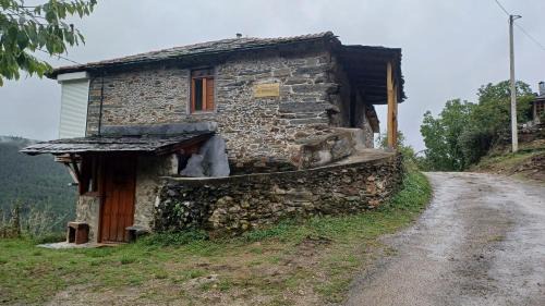 Tronceda House | Pet-Friendly A Palleira: Guest Rated 9.6/10 with Breakfast
