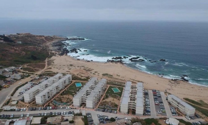 Las Cruces Apartment | Steps from the Sea: Ideal Retreat with Oceanfront Views