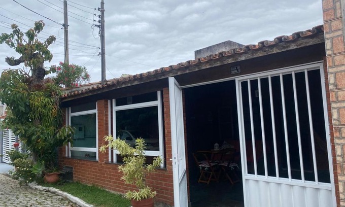 Palmeiras House | Exceptional A Paz: Pet and Child Friendly Retreat