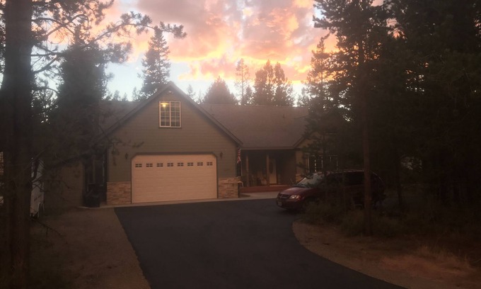 La Pine House | Ideal Getaway Location with Pool and Pet-Friendly Amenities