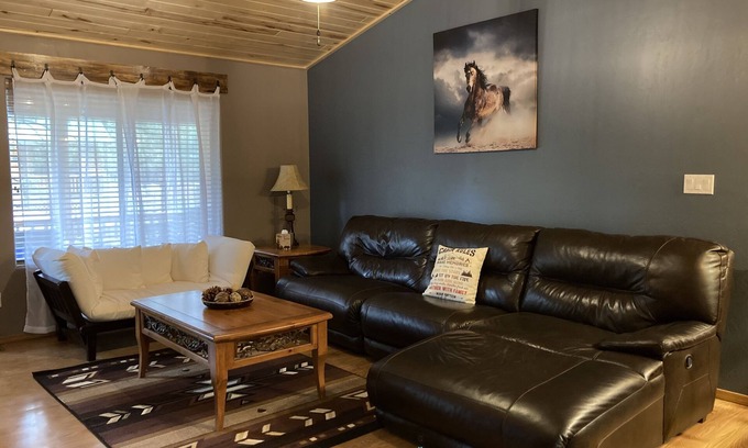 Heber House | Unforgettable Bison Ranch Retreat with Lake View & Spa