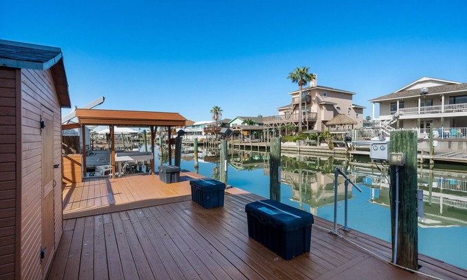 City-by-the Sea House | Relax at A Pirate's Paradise: Canal Home with Pool & Fishing