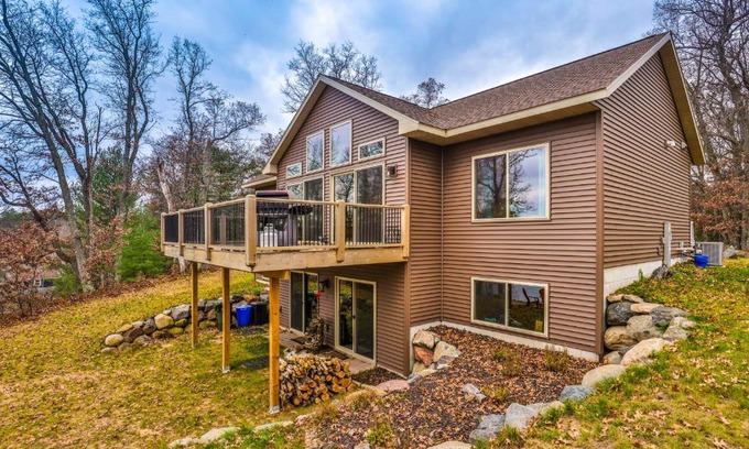 Tomahawk House | Unforgettable Gatherings at A Place To Gather Hotel