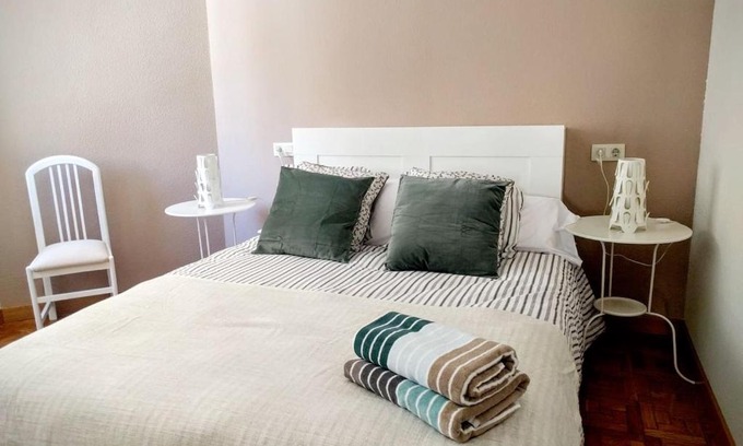 Chinchibarra Apartment | Convenient Stay Near City Center with Free Parking