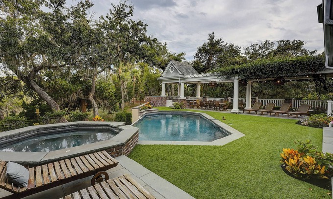 Sea Pines House | Experience Gull Island Manor - Private Oceanfront Retreat