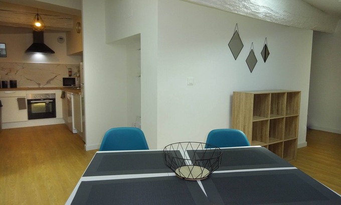 Lezignan-Corbieres Apartment | Prime Location: Fully Equipped Apartment Near the Train Station