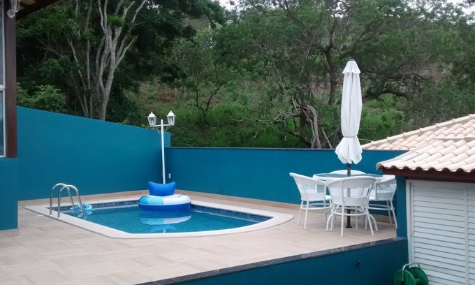 Sao Pedro da Aldeia House | Ideal Family Retreat: Privacy, Pool & Pet-Friendly Amenities