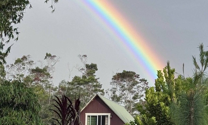 Hilo Cabin | Relaxing Retreat by the Enchanting Hilo Waterfall