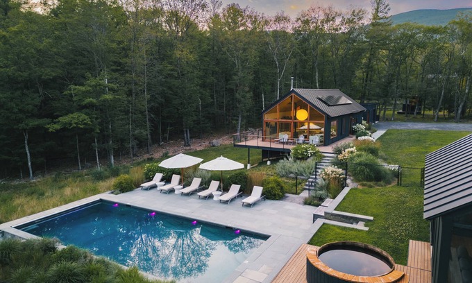 Kerhonkson House | Relaxing Retreat @ Hudson Woods with Pool & Hot Tub