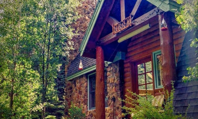 Idaho Springs Cabin | Experience a River Front Mountain Cabin with Spa & Hot Tub