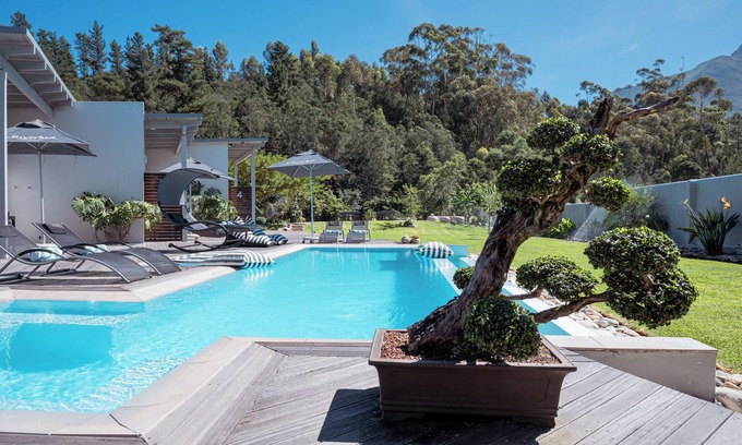 Swellendam Apartment | Relax at A Riverbed Guesthouse: Rated 9.8 with Ocean Views