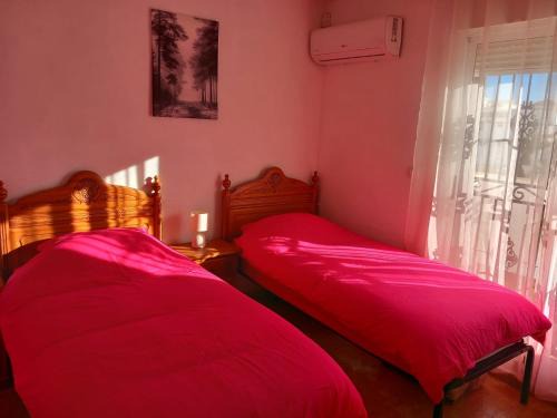 Lo Rufete House | Bright Sun View B&B: A Family-Friendly Escape with Pool