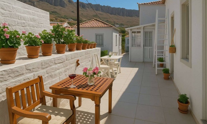 idhra House | Explore Chic Style and Comfort at Hydra's Sea-licious Retreat