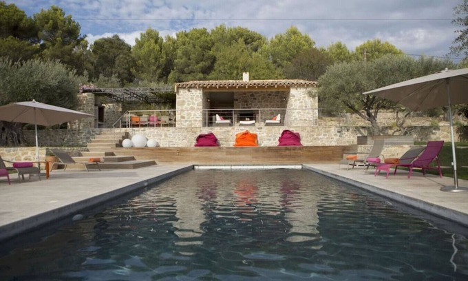 Le Castellet House | A Serene Luxury Villa in the Heart of Provence