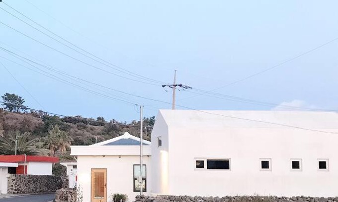 Jungmun House | Experience Spectacular Ocean Views at A Shell in Jeju