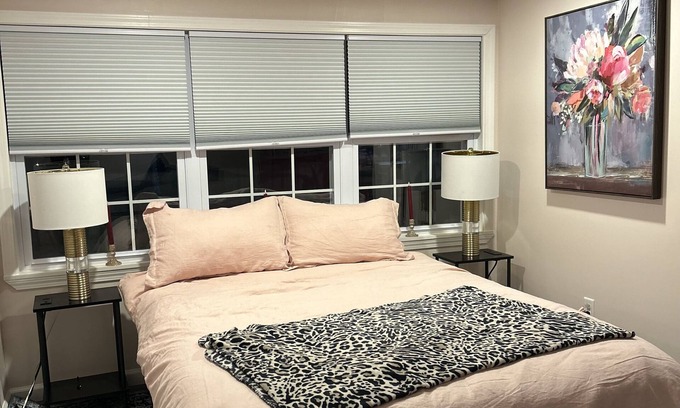 Franklin Apartment | Convenient Getaway Near Downtown Franklin, Indiana!