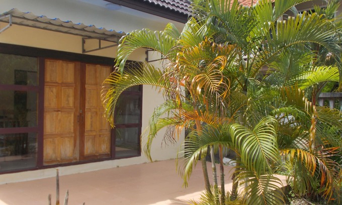 Kamala House | Ideal Oceanfront Cottage with Pool & Spa - Rated 10/10!