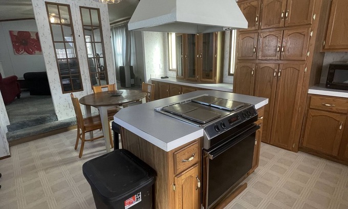 Elbert House | Ideal Stay in Elbert, CO – Convenient & Pet Friendly