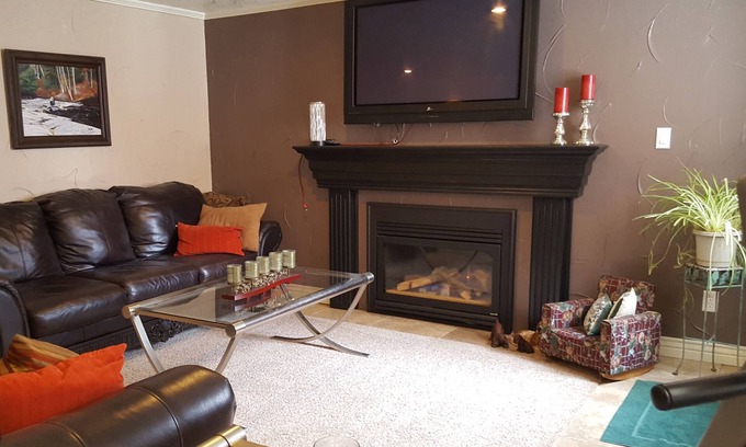 Greeley House | Unwind in a Slice of Country Charm with Top Amenities