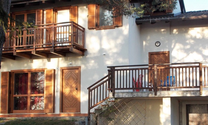 Terlago House | Idyllic Retreat Near Trento & Garda with Lake View