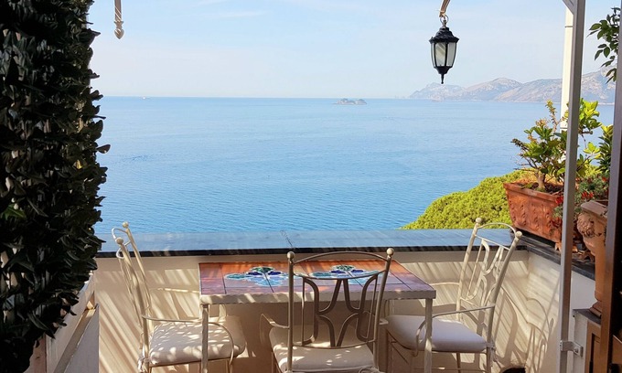 Praiano House | Discover a Hidden Gem on the Amalfi Coast with Ocean Views