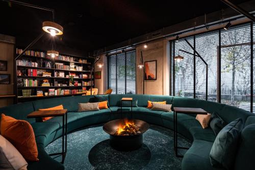 Jewish Quarter Hotel | Discover A-STAY Antwerp: Pet-Friendly & Family Welcoming