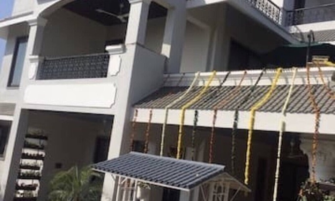 Bicholi Mardana Villa | Unforgettable Stay with Spa and Hot Tub Amenities
