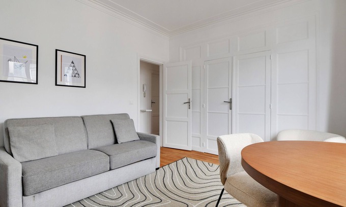 Sorbonne Apartment | Elegant 1-Bedroom Retreat Near Saint Michel & Notre Dame