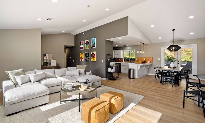 Paso Robles Villa | Discover a Stylish Stay Amidst Paso's Vineyard Charm
