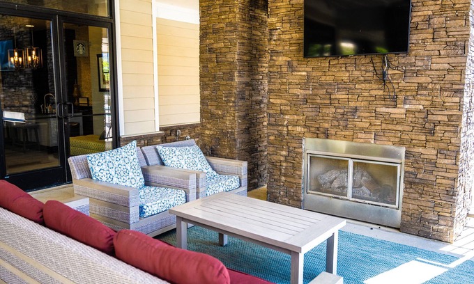 Zionsville Apartment | Ideal 3-Bedroom Retreat in Zionsville with Pool & Spa