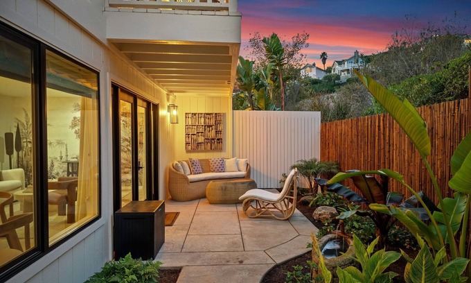 Summerland Condo | A Tranquil Haven for Groups in Summerland