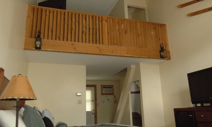 North Conway Cabin | Experience New England's Best Vacation Rental with Pool