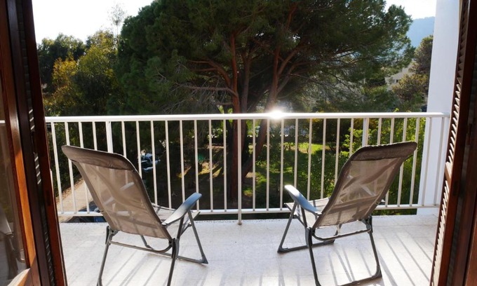 Coggia Apartment | Oceanfront A U Mare: 8.5/10 Rated Family Haven