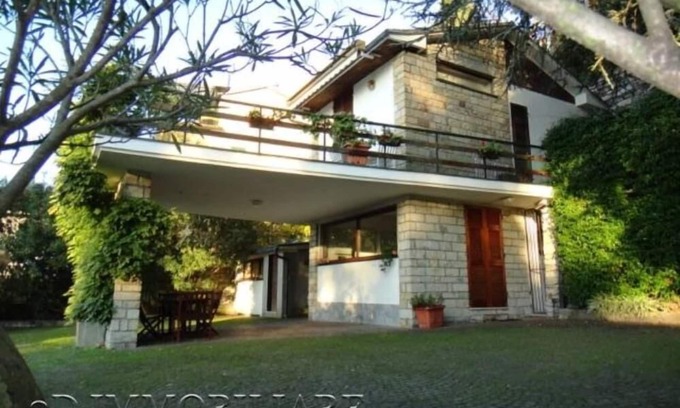 Camogli Villa | Relaxing Retreat with Ocean Views and Pool Access