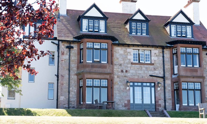 North Berwick House | Unbeatable Sea Views from a Unique Detached Home