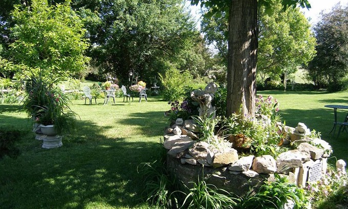 Granton Bed & Breakfast | Delightful Valley View Bed & Breakfast - Guest Rated 9.8/10