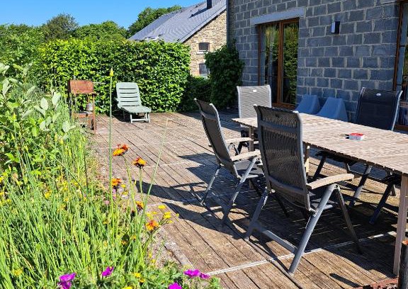 Engreux House | Discover A Vellereux Houffalize: Family-Friendly Retreat